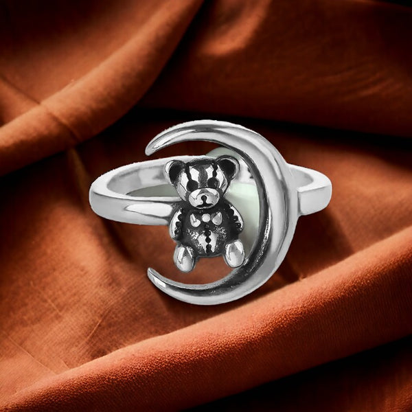 Bear Hug Silver Ring