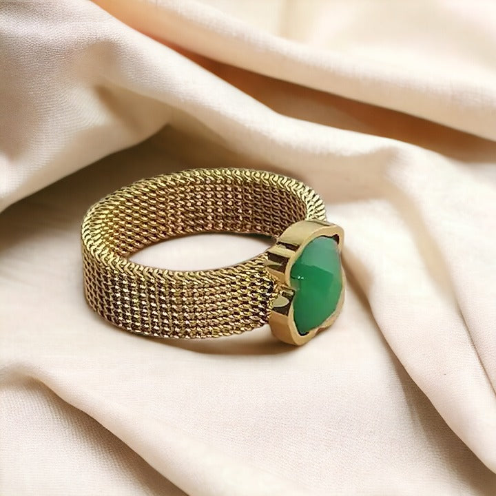 Classic Royal Emerald Ring