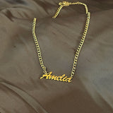 Custom-Name-Neecklaces-gold