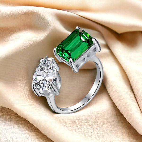 Wonder Emerald Ring