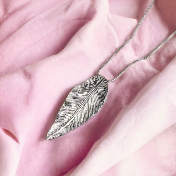 Floating Feather Silver Necklace