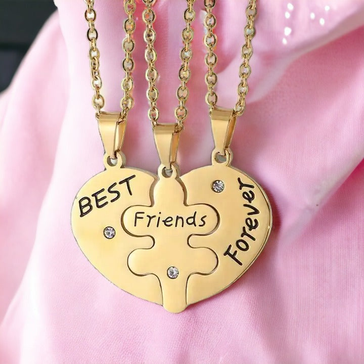 Friendship Tales Trio Necklace