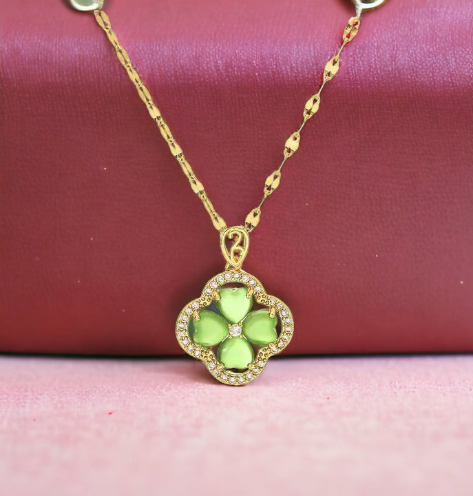 Serendipity Gold Clover Necklace