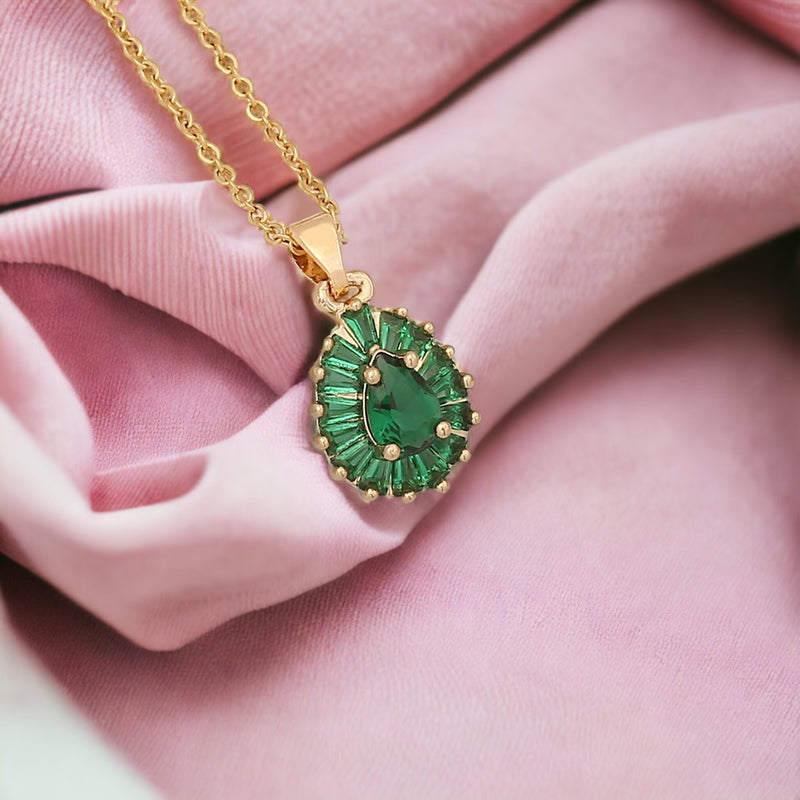 Brilliance Emerald Necklace Gold