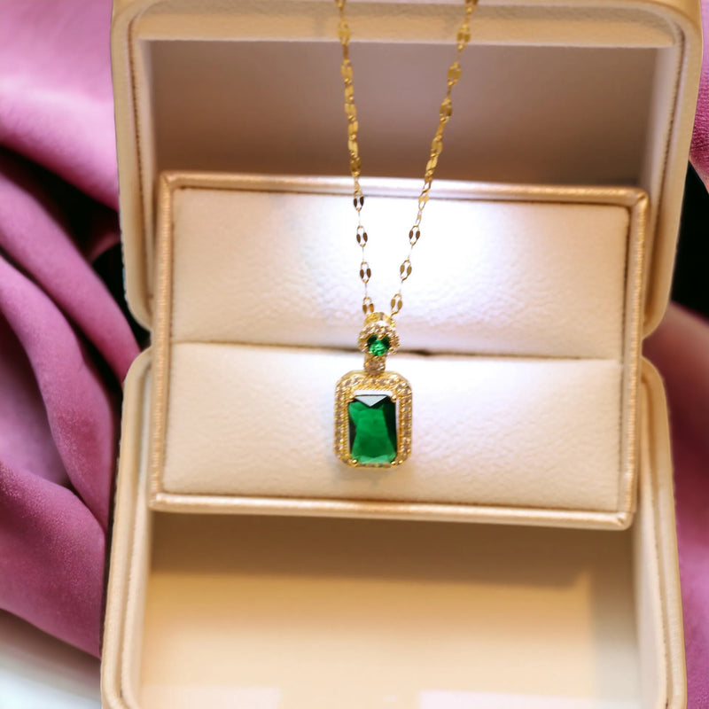 Emerald Necklace Gold Majesty